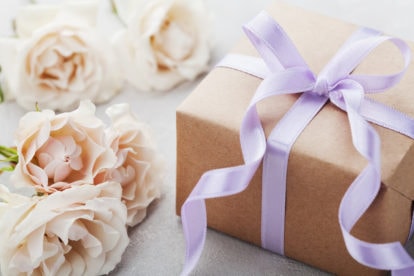 14 Tipps für ein schönes Verlobungsgeschenk