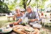 40 Jahre verheiratet? Feiern Sie es mit diesen 8 Tipps!