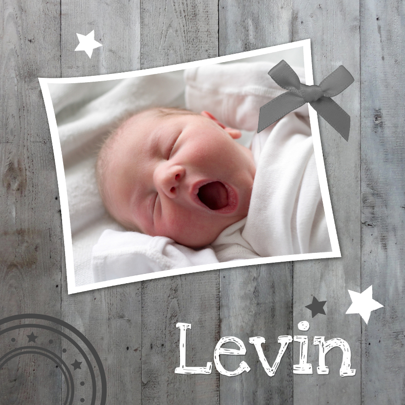 Geburtskarten - Geburtskarte Foto mit Schleife auf Holz